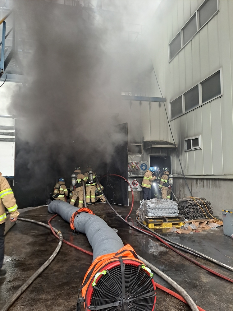 ▲ 화재가 발생한 한화에너지 여수공장