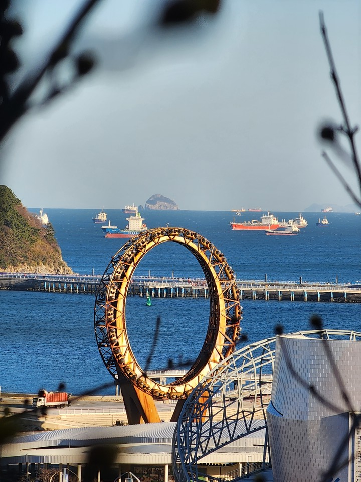 ▲ 우리 실천적 지혜를 얻기 위하여 길을 다시 걸어야 한다.