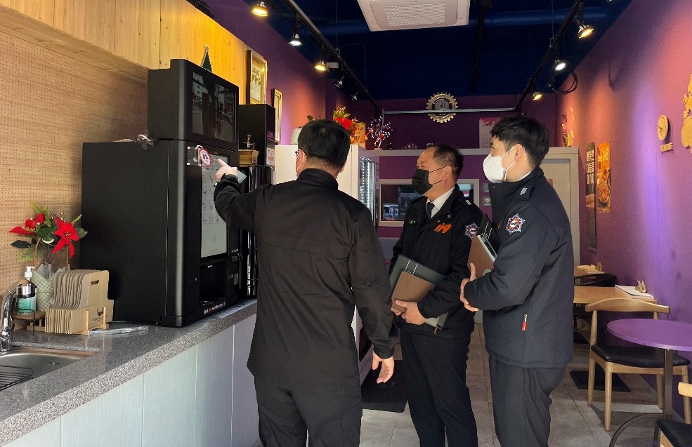 ▲ 여수소방서 무인점포 점검 현장