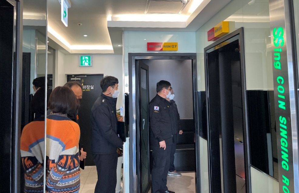 ▲ 여수소방서 무인점포 점검 현장