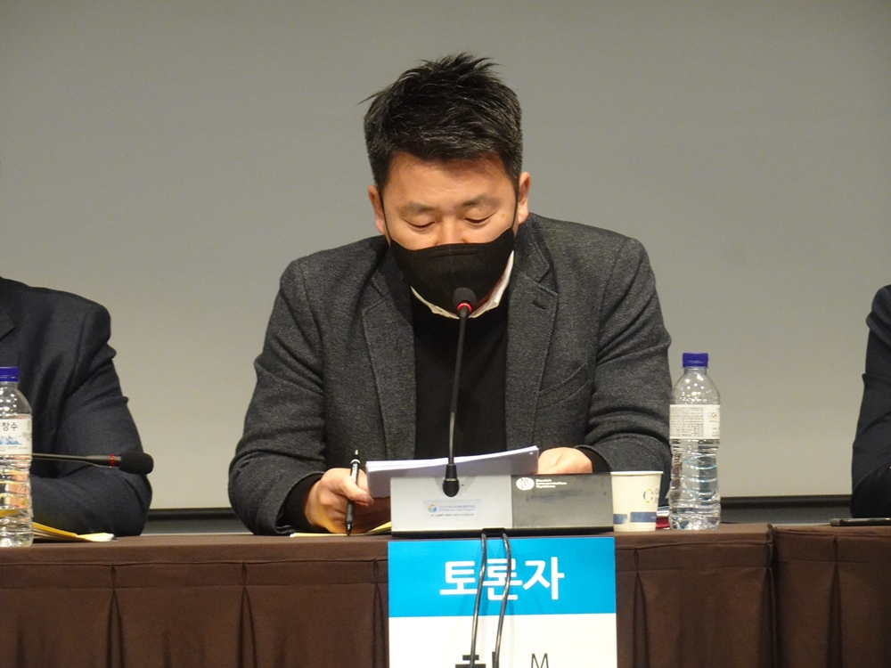 ▲ 최윤기 여수시 관광과 마이스산업팀장은 국제컨벤션센터 건립 필요성을 주장했다.