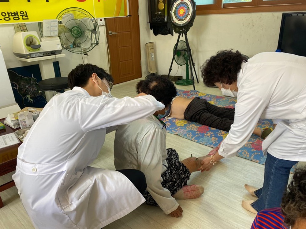 ▲ 노인의료지원서비스 현장