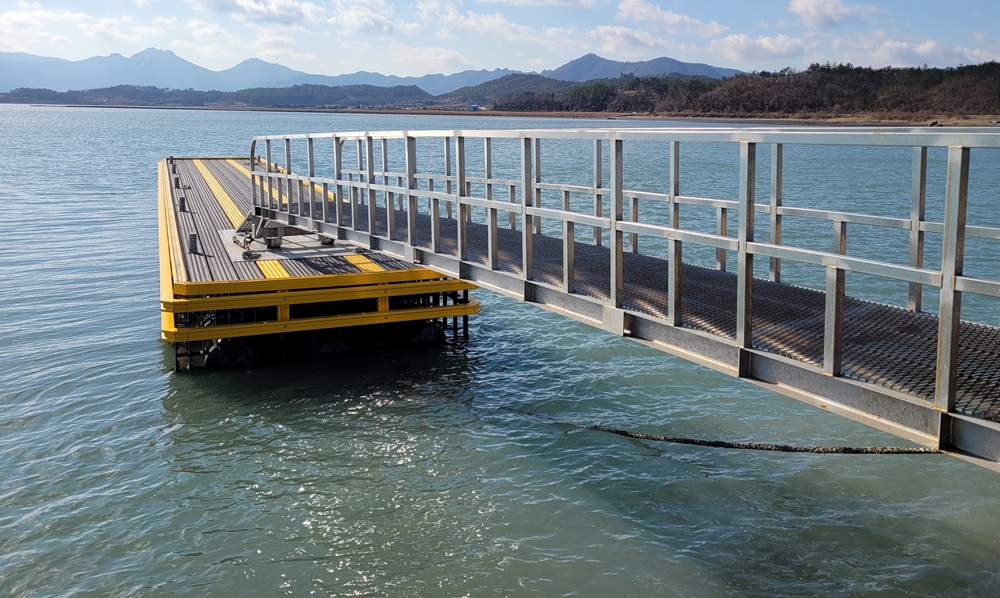 ▲ 어선어업사업- 부잔교(완도 약산)