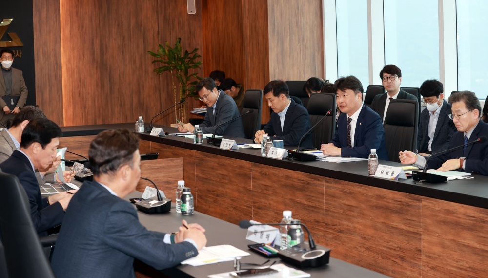 ▲ 여수광양항 발전추진협의회 모습