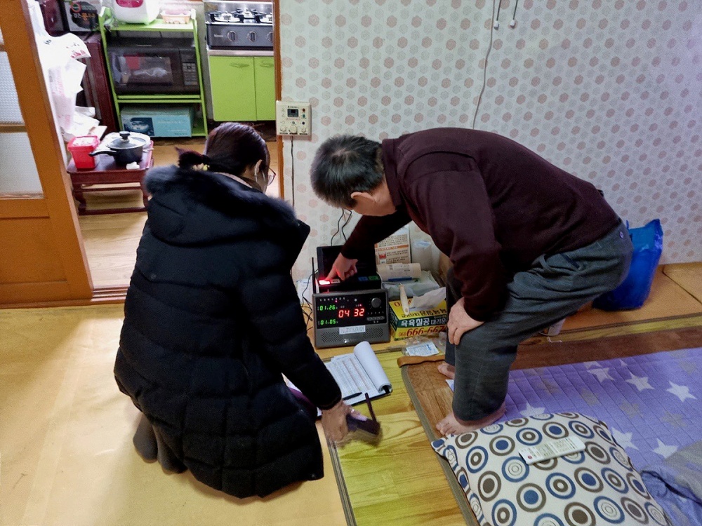 ▲ 응급안전안심서비스 장비 설치 모습