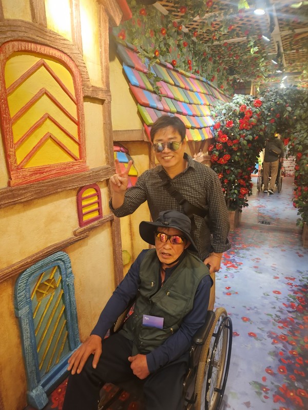 ▲ 여수코리아마리나요트 후원으로  여수 관광명소 나들이 떠난 여수시장애인종합복지관