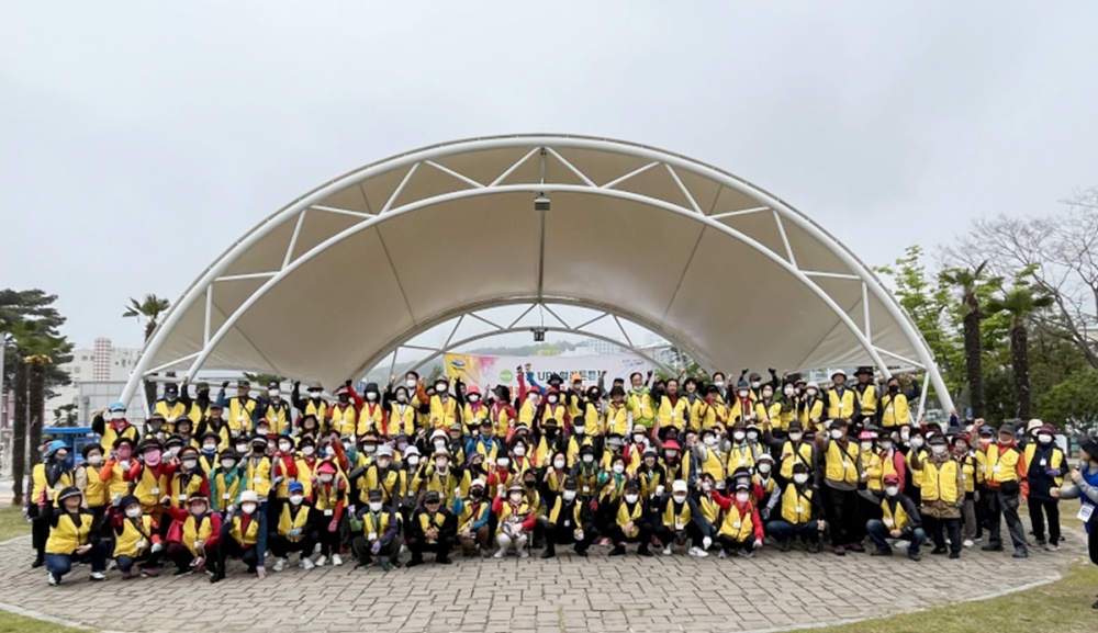 ▲ '제24회 혈관튼튼 힐링 건강 걷기’ 행사 참여자