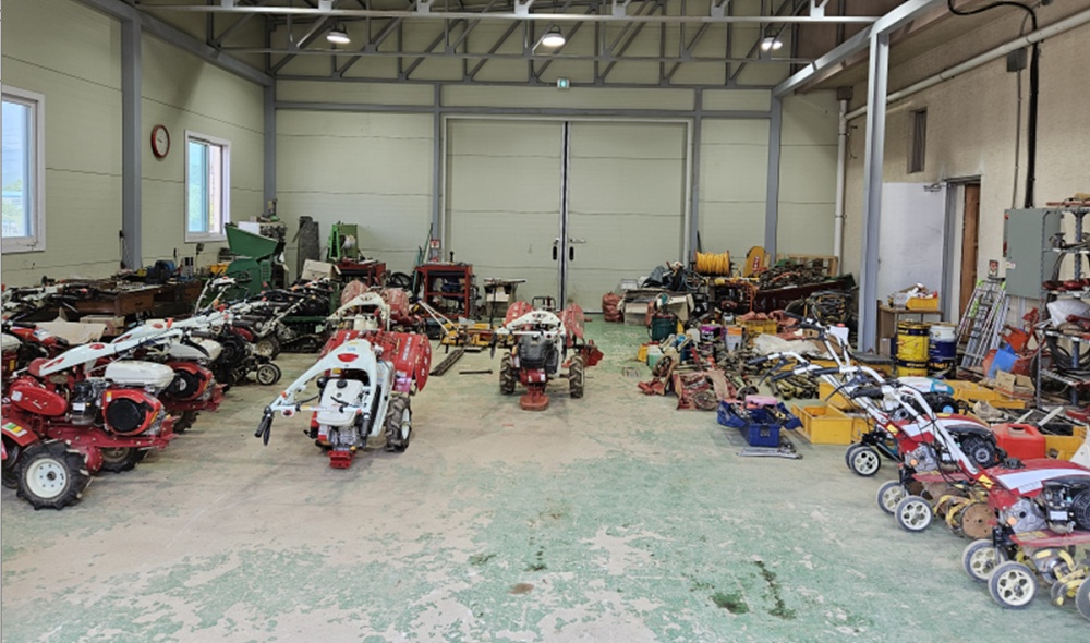 ▲ 농기계 임대사업소 임대농기계