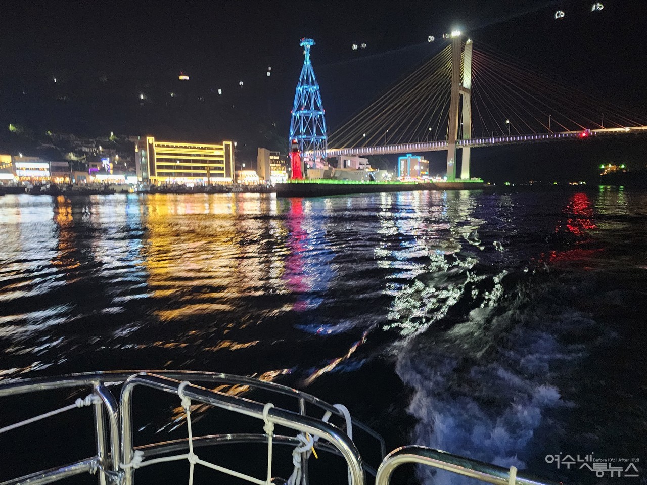 ▲ 마이다스 요트에서 본 케이블카 모습 ⓒ심명남