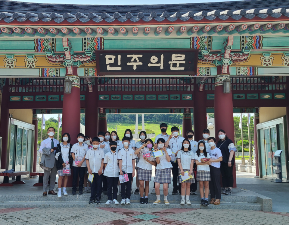 ▲ 역사를 잊은 민족에겐 미래가 없다.