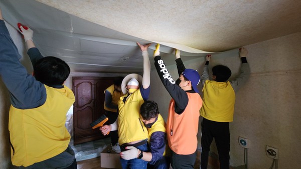 ▲ 독거어르신 4세대 집수리