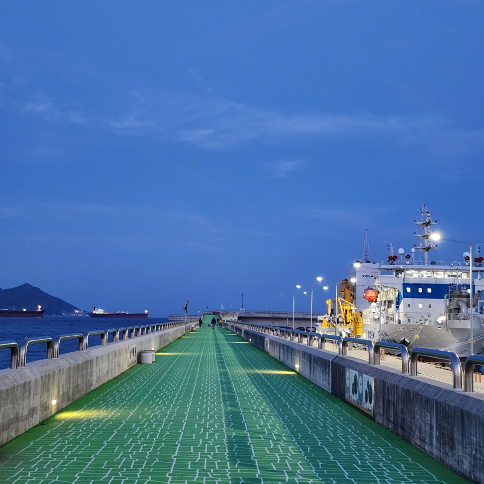 ▲ 진짜 행복을 찾아 나서자.