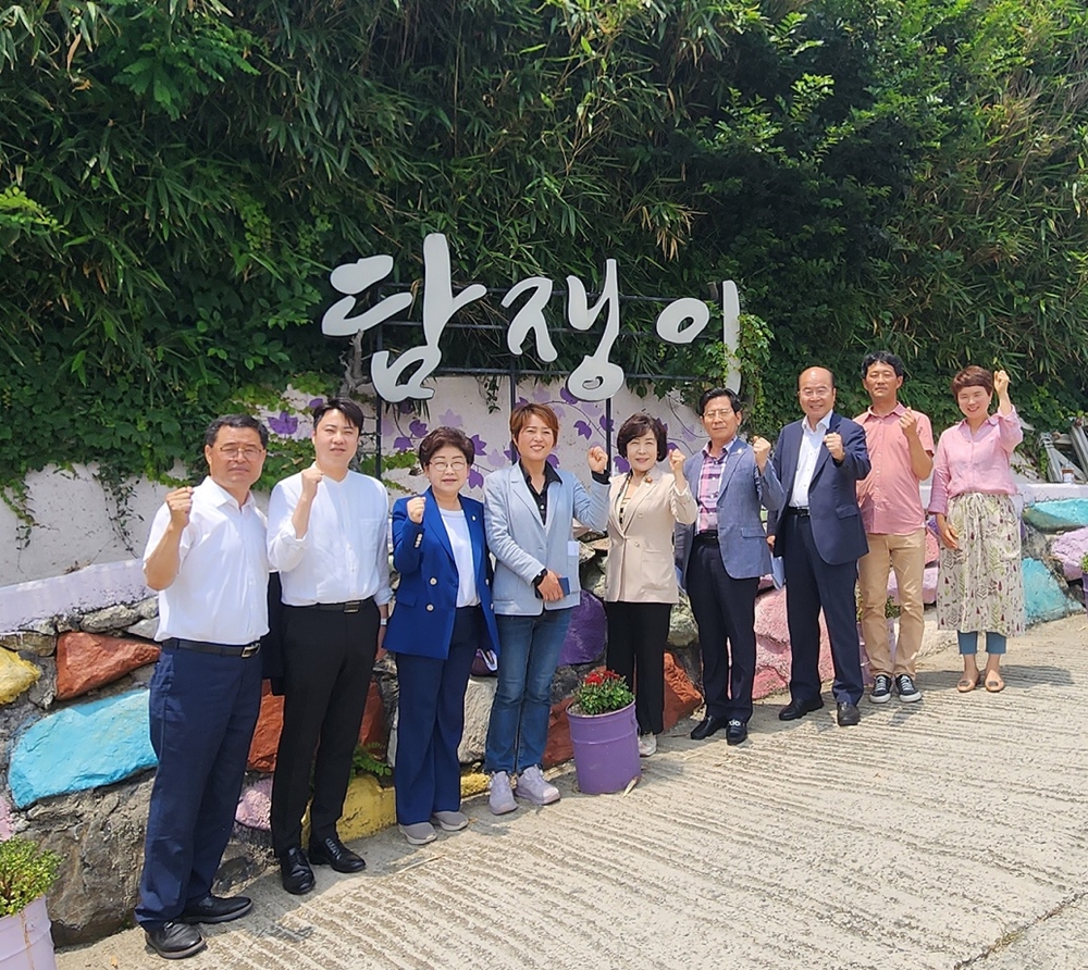 ▲  여수시의회 기획행정위원회 현장활동