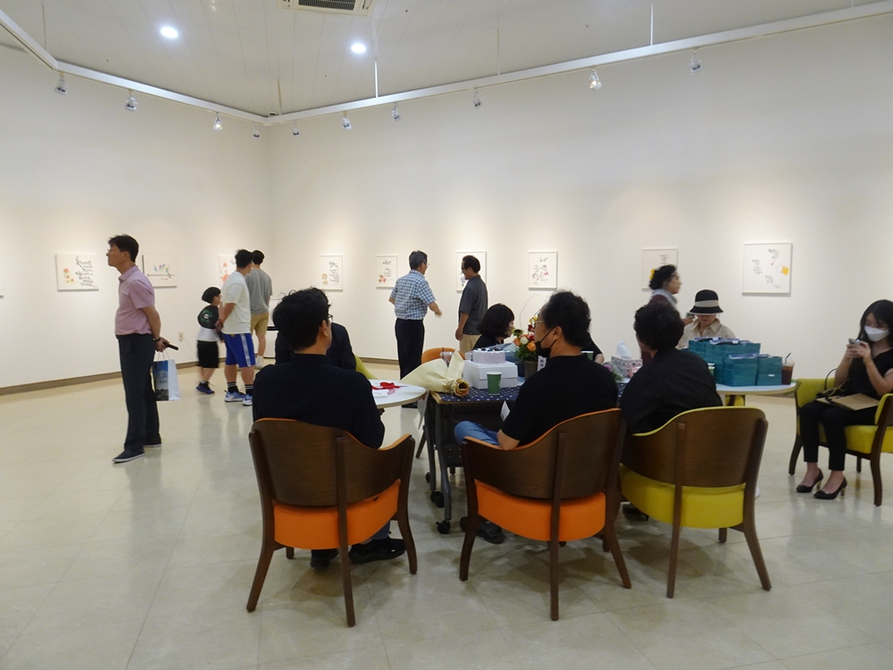 ▲ 여수캘리회 두번째 글씨전 '너처럼 예쁜 동시전' 이 열리는 갤러리 린