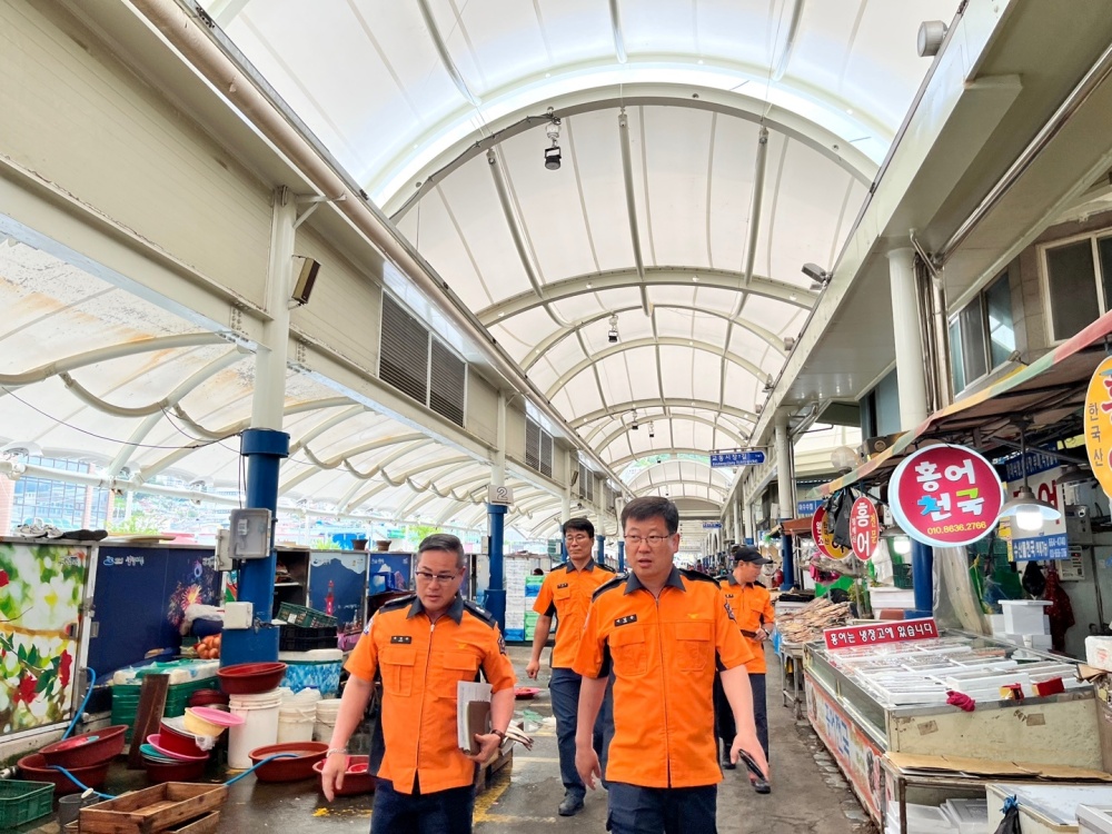 ▲ 교동수산시장 점검 모습