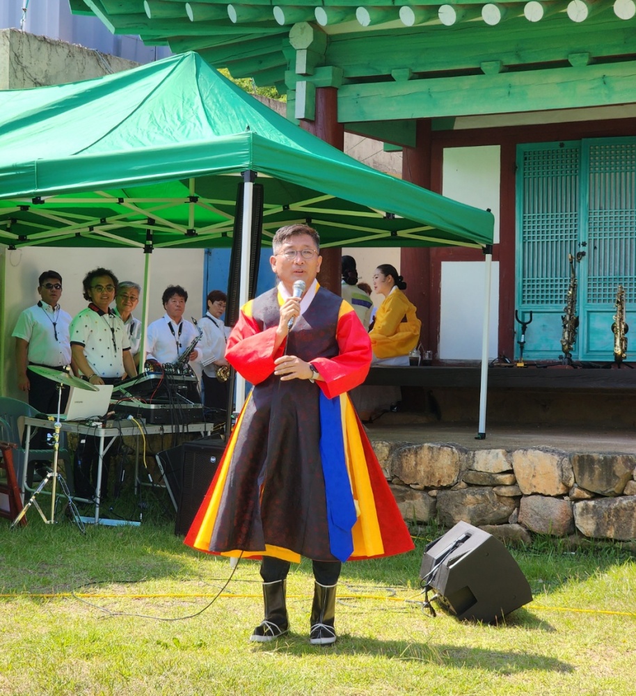 ▲ 여수 돌산읍 '만수무강 하소서 어산읍 90세 이상 어르신 경로 행사' 현장