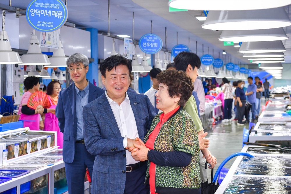 ▲ 정기명 여수시장 ‘민생현장 경청투어’