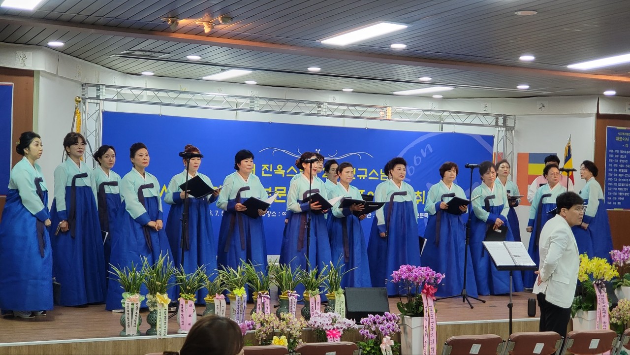 ▲ 가릉빈가 합창단 축하공연