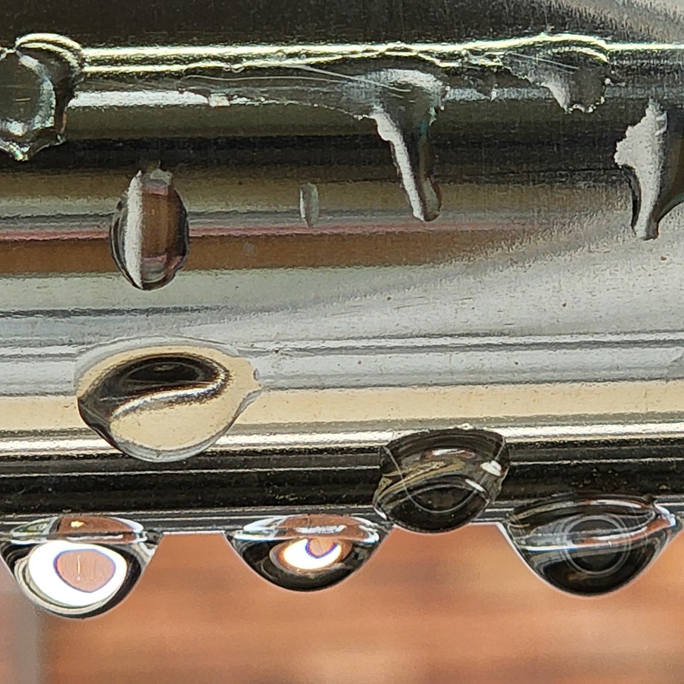 ▲ 정치는 국민의 눈물을 닦아주는 행위이다.