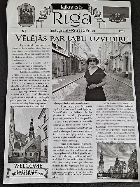 ▲ 바이올린을 전공하고 그림과 여행이 취미인 김명숙씨가 리가 언론에 보도된 것처럼 나왔지만 길거리 사진사가 찍어준 사진이다. 상술인 줄 알지만 재미있는 사진이다.ⓒ 오문수