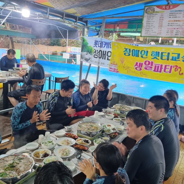 ▲ 쌍봉복지관 장애인 햇터교실 순천 청소골 계곡 물놀이