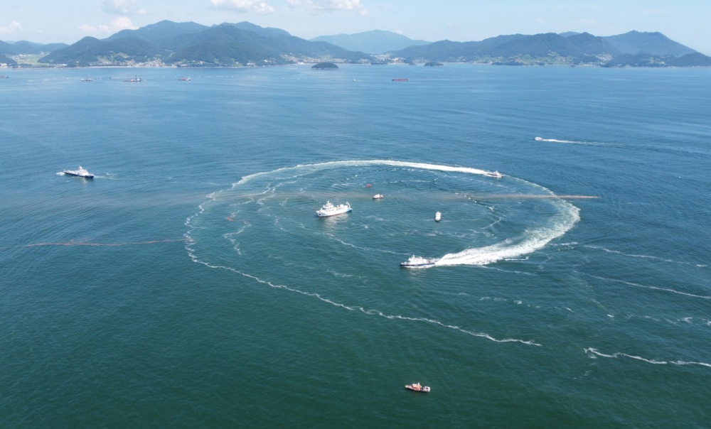 ▲ 민·관·군 합동 해양사고 훈련