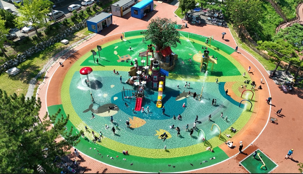 ▲ 성산공원 어린이물놀이터