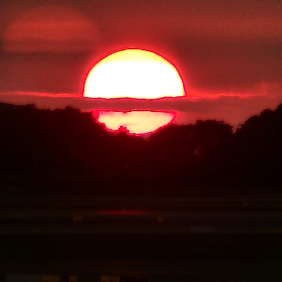 ▲ 나는 밝음을 알기 위해서 어둠을 향한다.