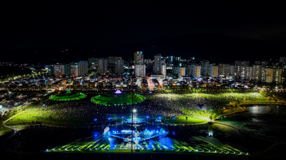 ▲ 박람회 기간, 오천그린광장에서 다양한 문화공연이 열렸다