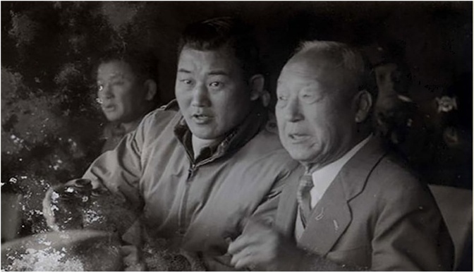 ▲ 이승만과 김종원