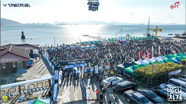 ▲ 섬섬여수 그란폰도(자전거) 대회 참여자 ⓒ여수시자전거연맹 