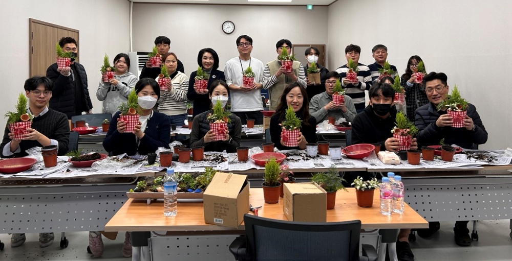 ▲ 여수시도시관리공단 원예 힐링 교육