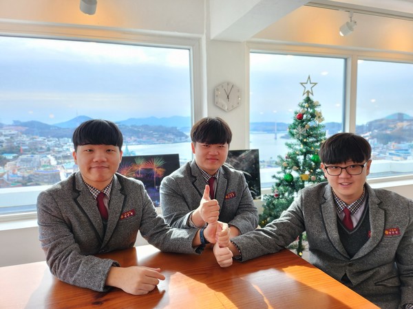 ▲ 한국철도공사의 꿈을 이룬 여수공고 삼총사