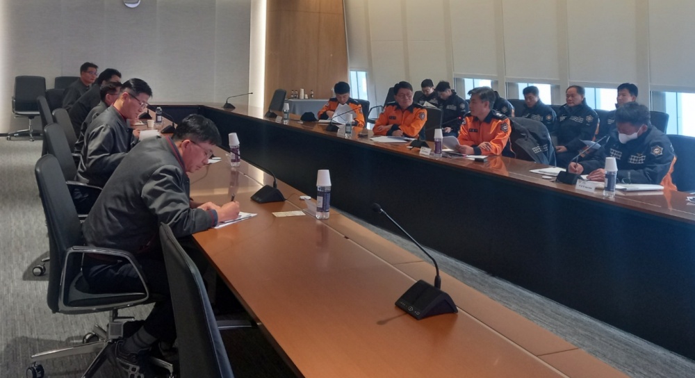 ▲ 임원섭 소방청 화재예방국장이  LG화학 용성2단지 공장을 방문했다.