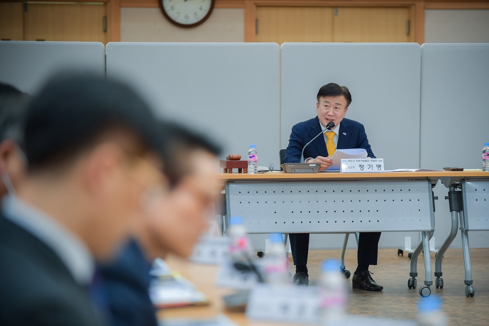 ▲정기명 여수시장이 18일 착수보고회에서 발언하고 있다.  