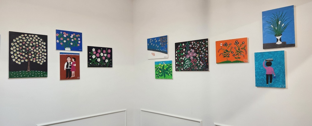 ▲ 카페 ‘다시 봄’ 김두엽 작가 전시회 