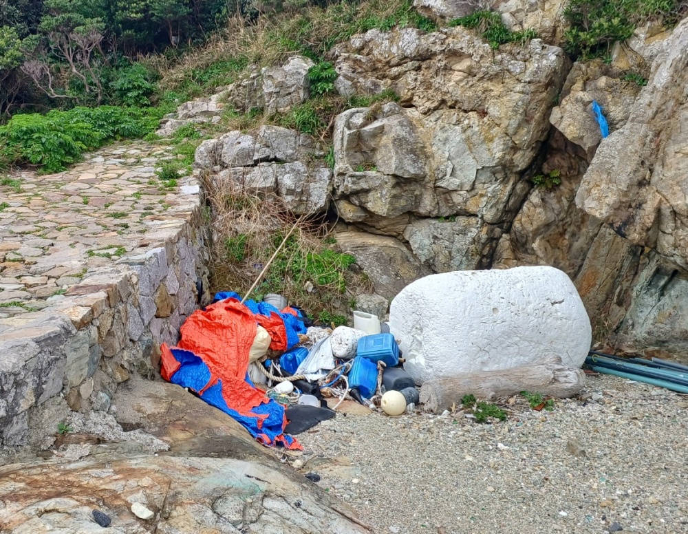 ▲ 거문도에 버려진 쓰레기