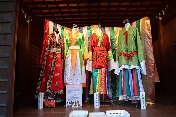 ▲ 고마신사에서 축제가 열릴 때 입는다는 고구려 전통 복장ⓒ 오문수