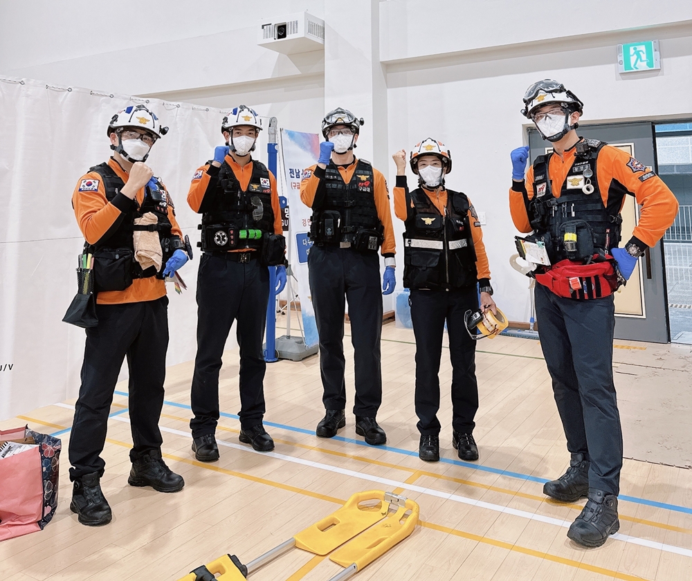 ▲ 여수소방서 소속 구급대원들이 소방기술경연대회 구급 분야에서 3위를 달성했다.