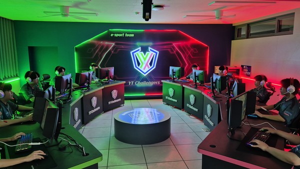 ▲ 여수공고 e스포츠실