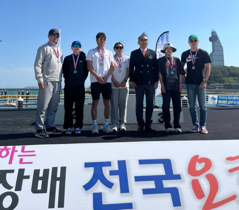 ▲ 김창주, 이경진 선수가 470혼성종목서 1위를 차지했다.