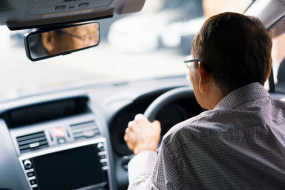 ▲여수시가 70세 이상 운전자에게 차선이탈경보장치 구입 및 설치비용을 지원한다.