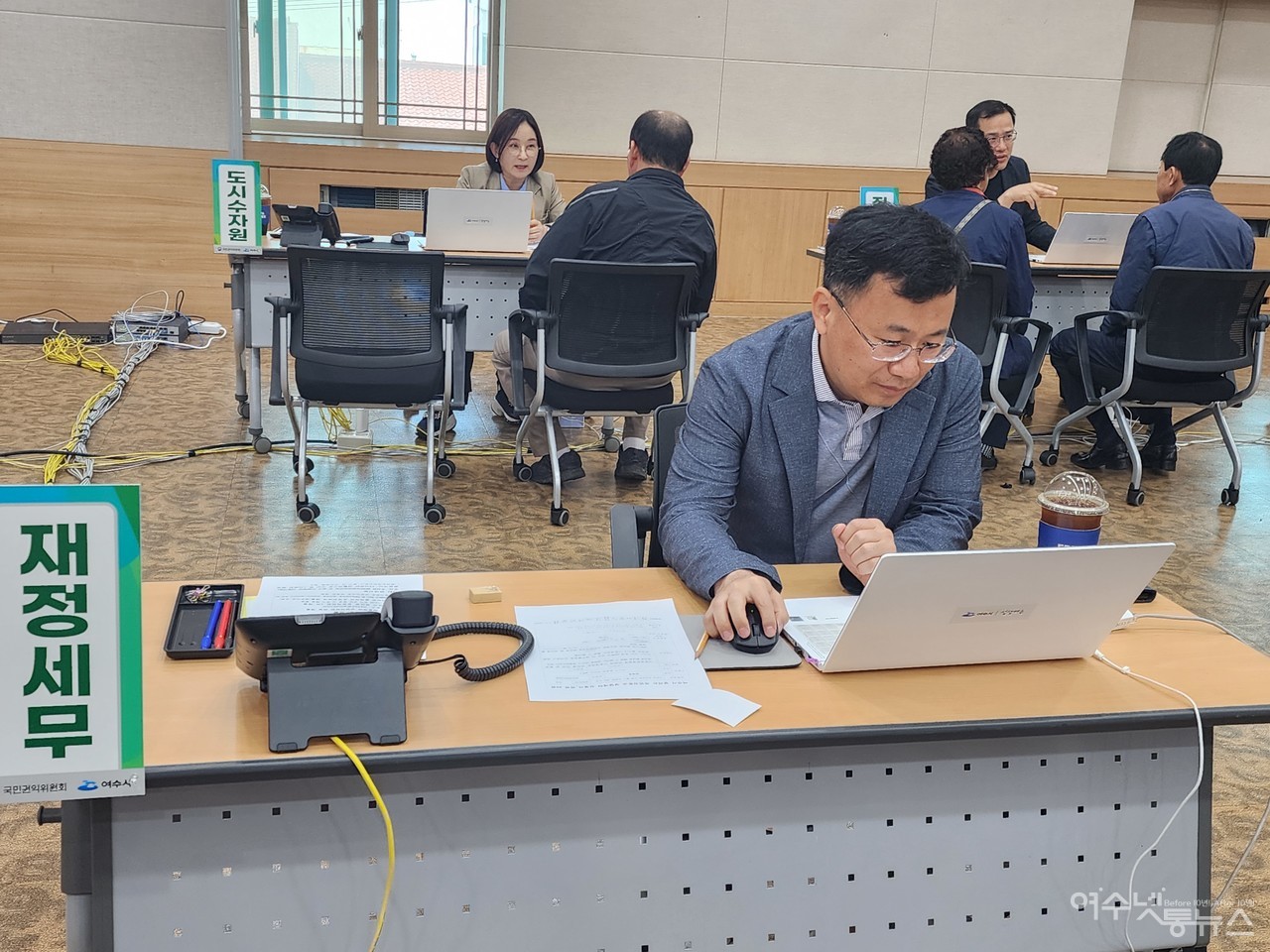 ▲ 여수시민  A씨의 억울한 사연을 청취한 국민신문고 조사관의 모습  ⓒ심명남