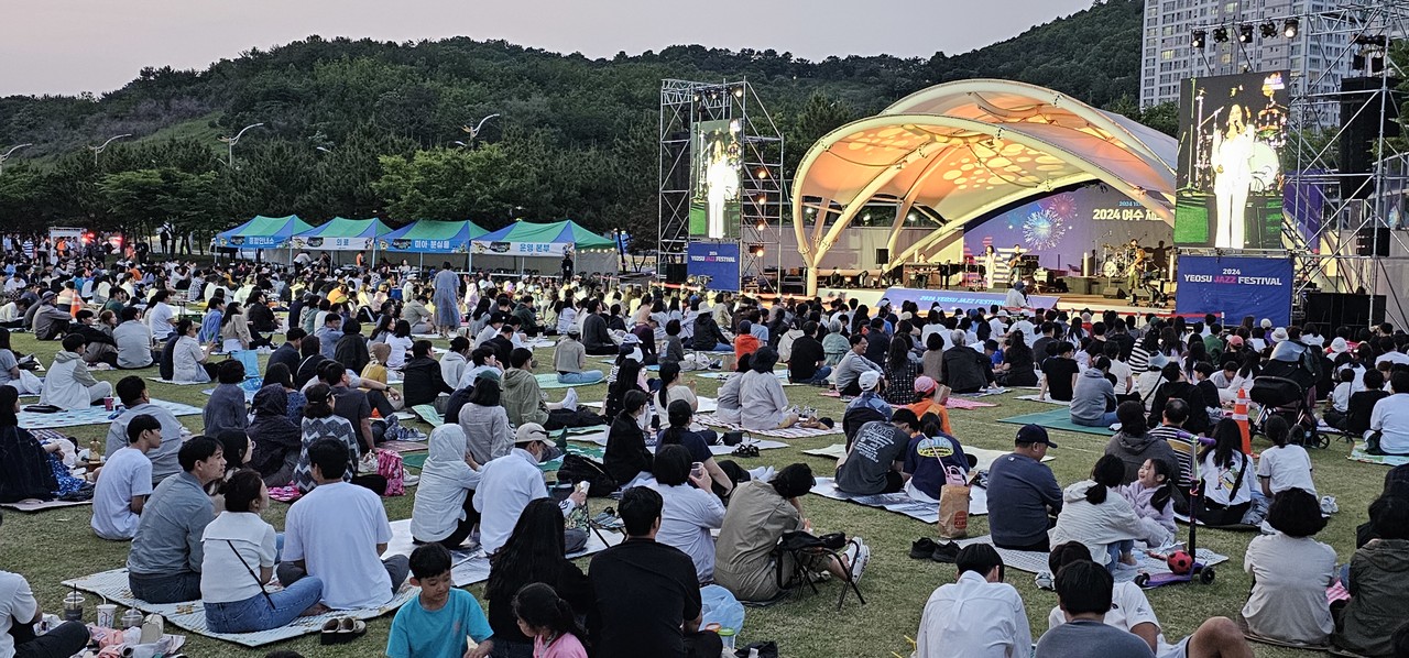 ▲ 2024여수재즈페스티벌이 열린 웅천 친수공원