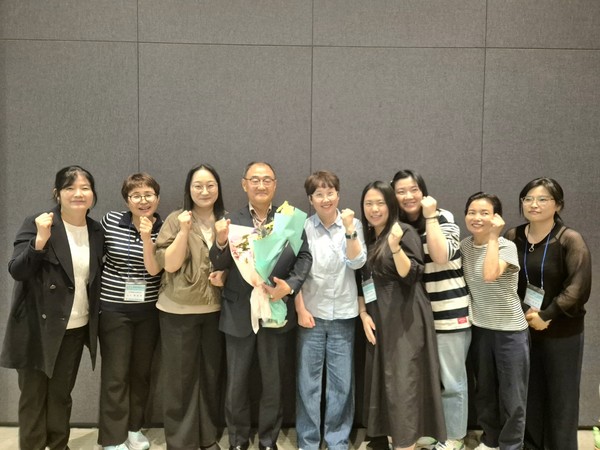 ▲ ⓒ 제29회 영·호남 사회복지관 임직원 워크숍에서 전라남도지사상 수상 사진