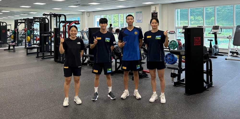 ▲ 오픈워터스위밍 국가대표팀 선수단이 전지훈련을 위해 진남수영장을 찾았다.