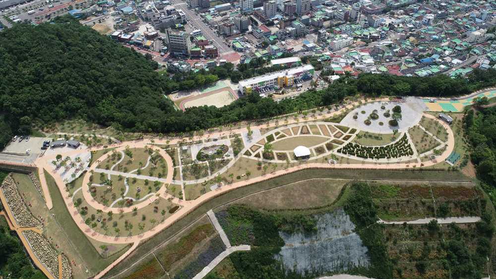 ▲ 남산공원 낮 전경