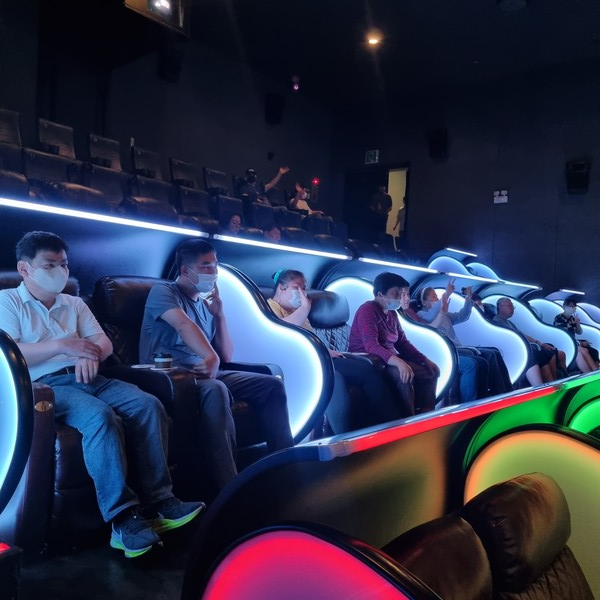 ▲영화 관람을 위해 착석했다.ⓒ 김연우