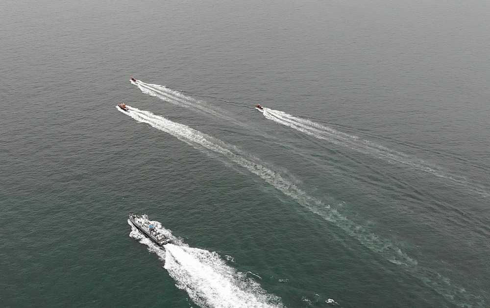 ▲ 현장으로 전속 이동 중인 여수해경