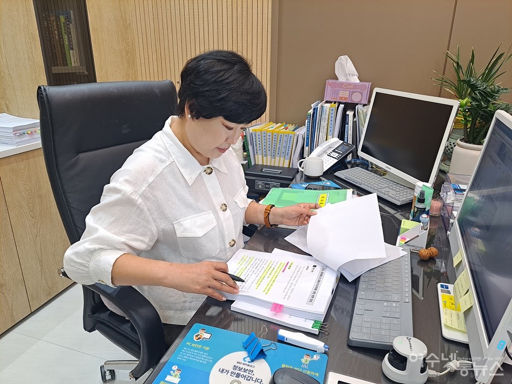▲여성 금융인으로 한 가정의 엄마로 자신의 인생을 누구보다 더 열정적으로 살아가고 있는 전문금융인 MG돌산새마을금고 박영숙 전무다. ⓒ조찬현